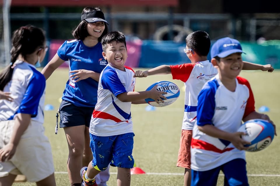 IBEL students enjoying rugby with the HKRU