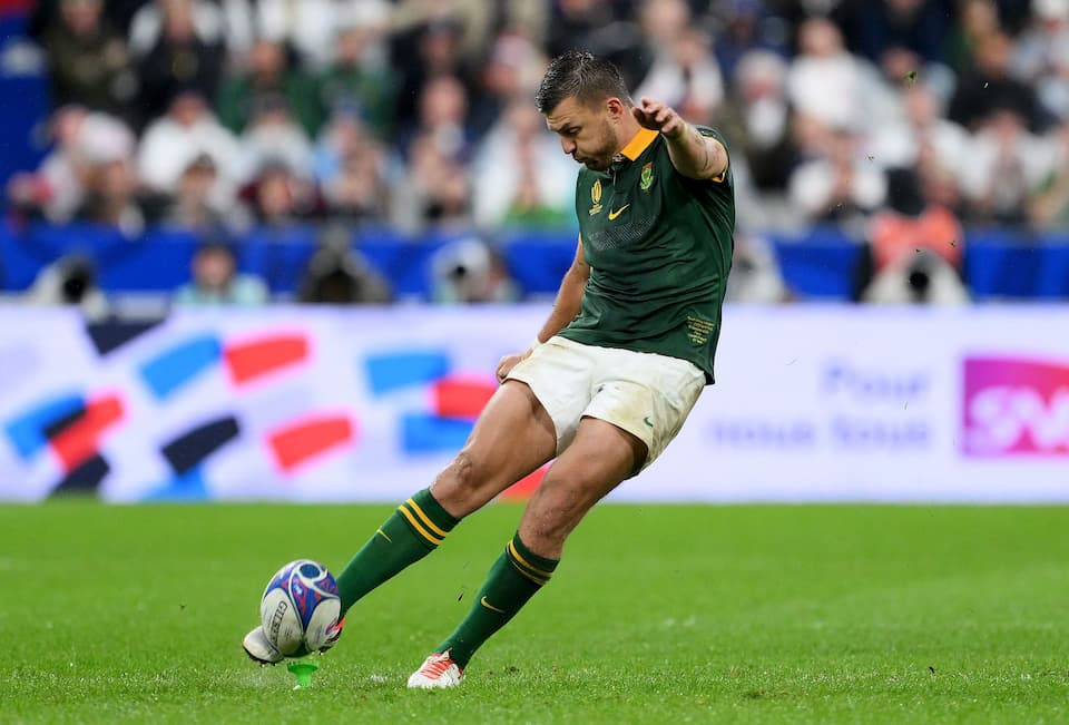 PARIS, FRANCE - OCTOBER 21: Handre Pollard of South Africa kicks their side's third and winning penalty during the Rugby World Cup France 2023 match between England and South Africa at Stade de France on October 21, 2023 in Paris, France. (Photo by David Ramos - World Rugby/World Rugby via Getty Images